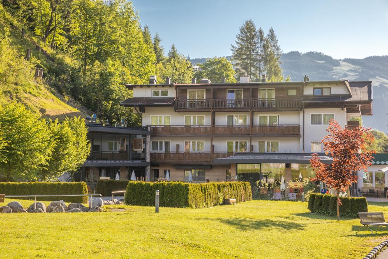 Rosentalerhof Hotel & Appartements Saalbach-Hinterglemm Bagian luar foto